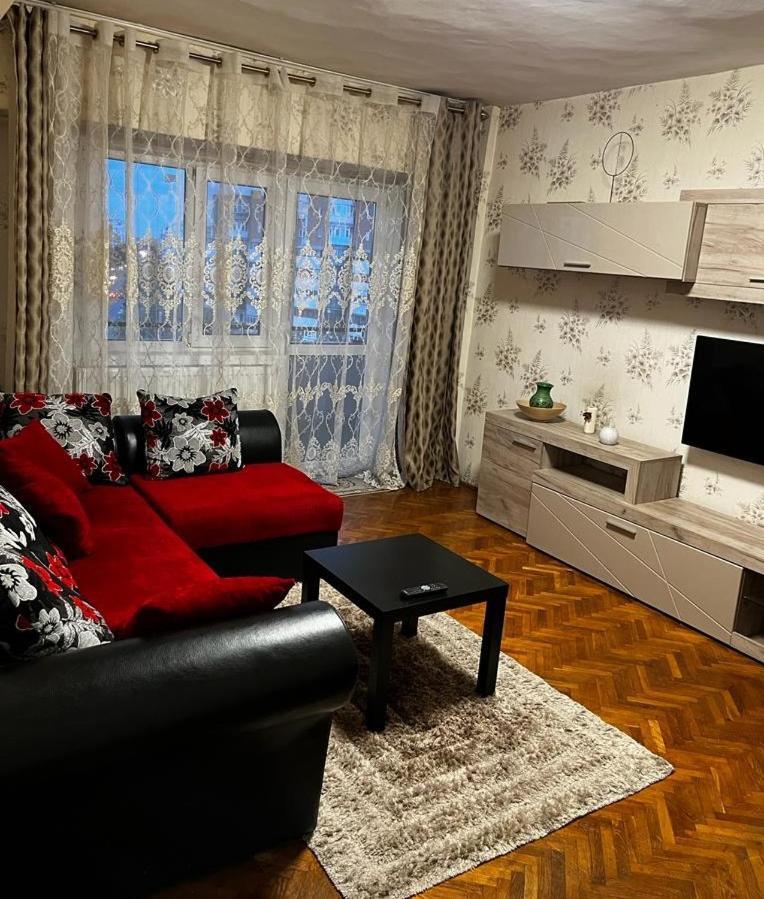 Hellen'S Ultracentral Apartament Buzău Dış mekan fotoğraf