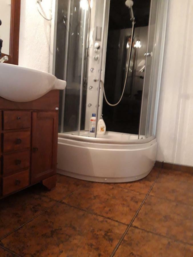 Hellen'S Ultracentral Apartament Buzău Dış mekan fotoğraf